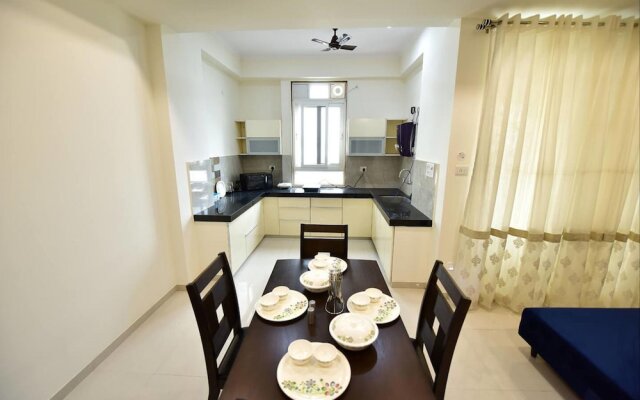 StayEden - Modern & Upscale 3BHK Airport