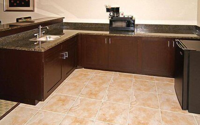 Fairfield Inn & Suites Hillsboro