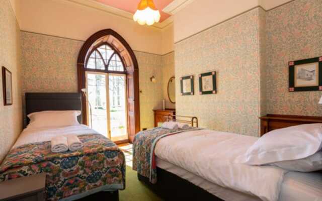 Charming 2-bed House Near Westlinton, Carlisle