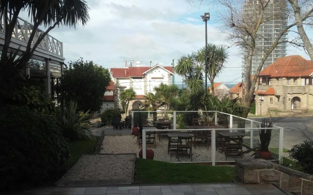 Terrazas de Alem Hotel Boutique