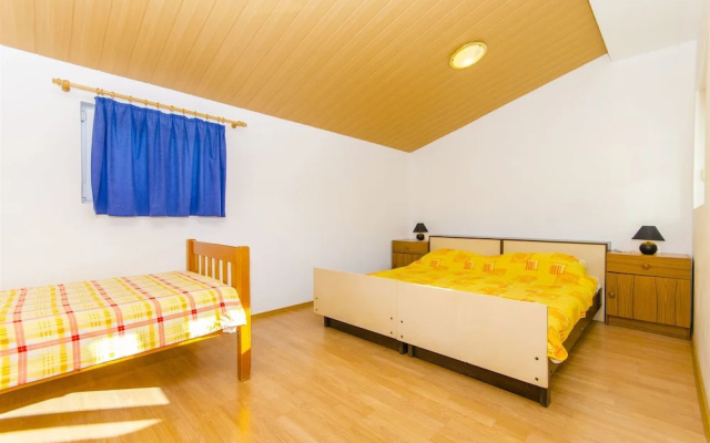 Apartments Nada