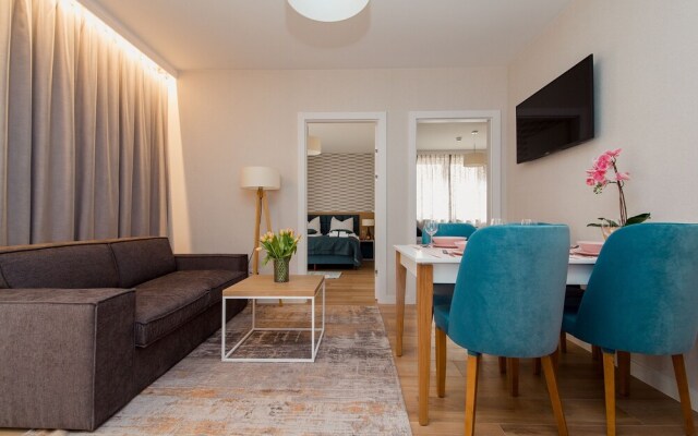 ShortStayPoland Aparthotel