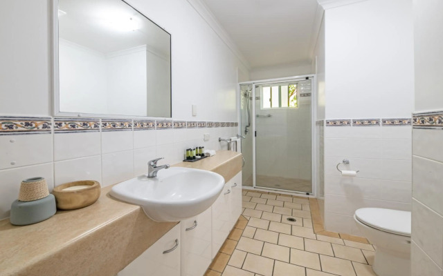 Shingley Beach Resort