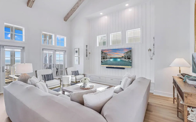 That Beachfront Vibe 140 TUC