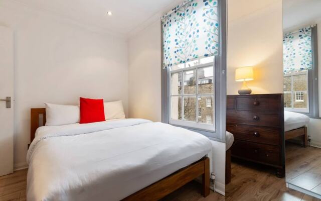 Comfortable 2 Bedroom Flat With Good Transport