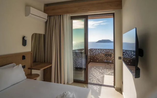 Canvas Villas By the Sea