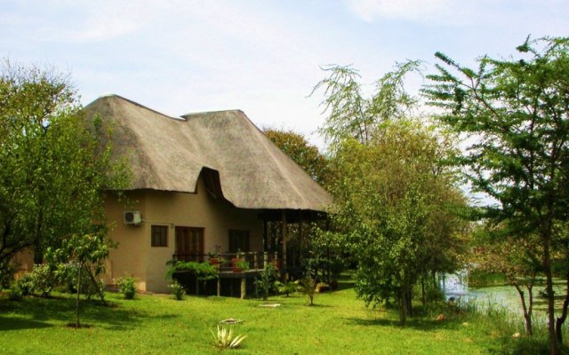 Sefapane Lodges and Safaris