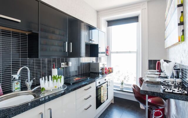 Ar Lan y Mor Seaside Apartment