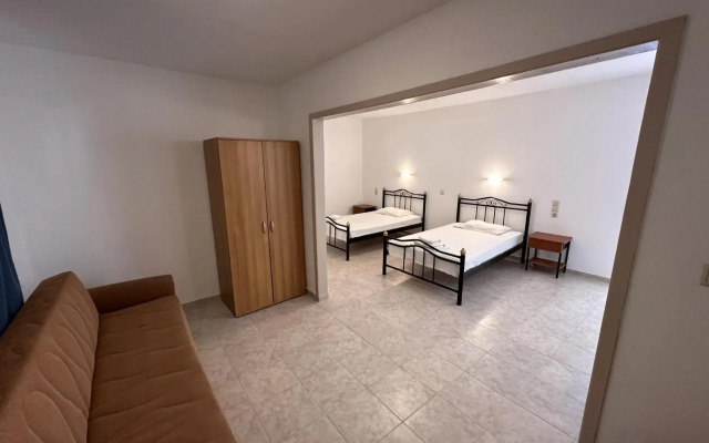 Sfinias Apartments