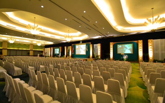 IPB Hotel And Convention Center