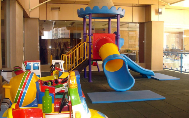 Mercure Dubai Barsha Heights Hotel Suites And Apartments