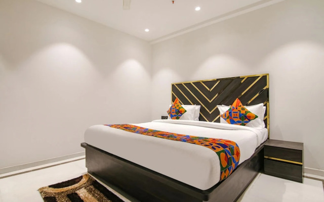 FabHotel Greysky