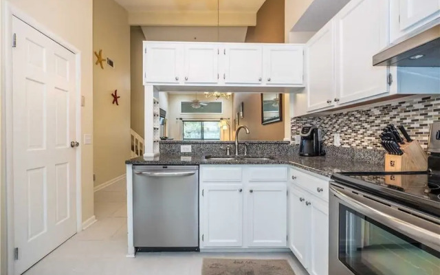 8006 Treetops - Three Bedroom Condo