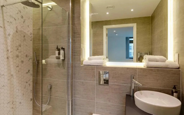 Charles Hope Apartments - Brentford
