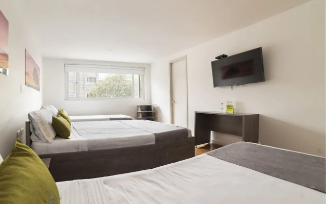 Hotel Feria Imperial