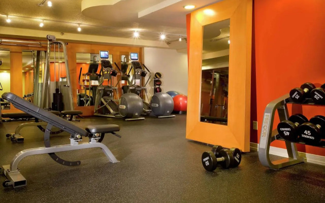 Hilton Phoenix Airport