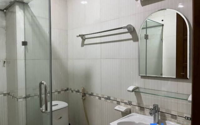 COZYHouse_Max12People_1km to Bui Vien – Bathroom – Ho Chi Minh City