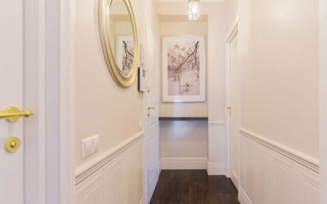 City Realty New Arbat Apartment Moscow