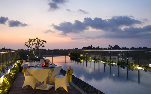 Hotel Santika Seminyak