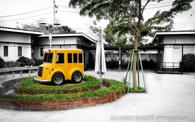 LOVEiS Fantasy Resort