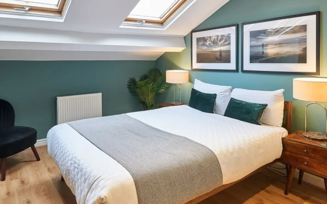 Host Apartments The Falkner Quarters III