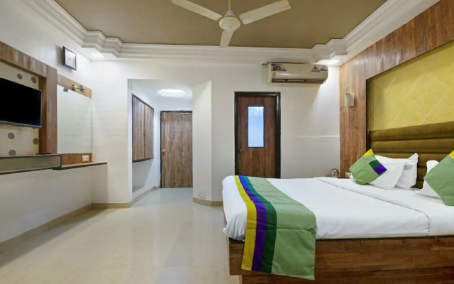 Shri Krishna Palace