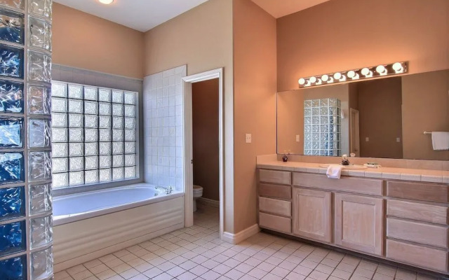 Groff's Getaway 646 by RedAwning