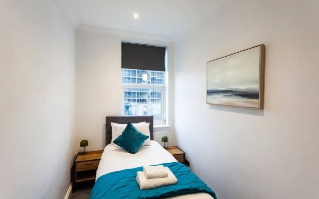 Brighton Blissful Retreat by the Sea