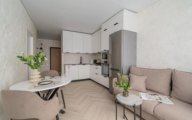 Лайт Апартаменты на улице Онежская 4