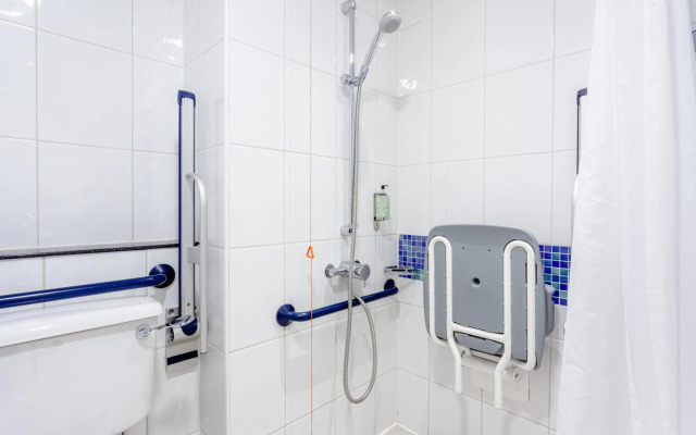 Holiday Inn Express Edinburgh Airport