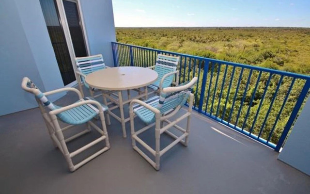 Oceanwalk 17-502 Apartment 2