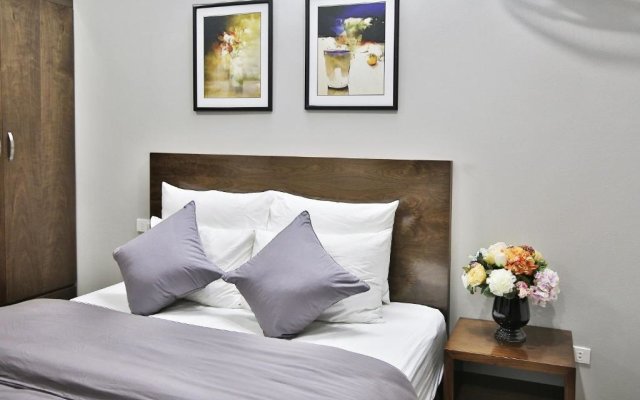 V House 6 Serviced Apartment