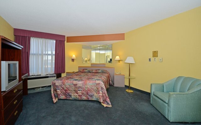 Days Inn & Suites By Wyndham Kalamazoo