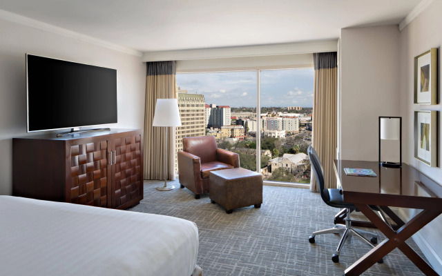 Hyatt Regency San Antonio Riverwalk