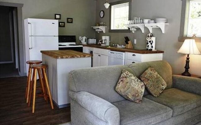 Pender Harbour Resort & Marina