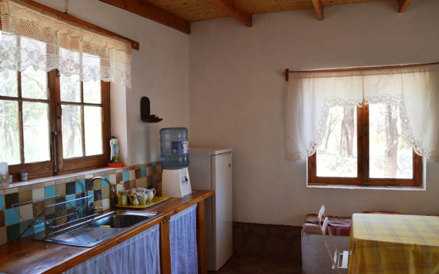 Rancho Quitapenas Bungalows