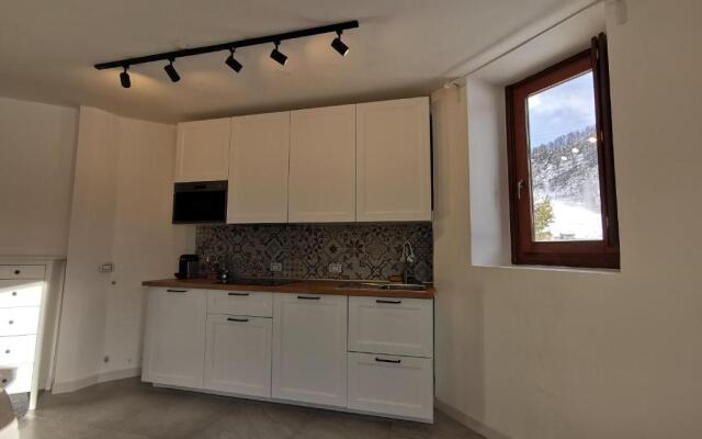 Aura Apartment - Ski In & Ski Out - Cerviniaholidays-com