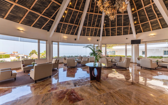 Grand Miramar All Luxury Suites & Residences