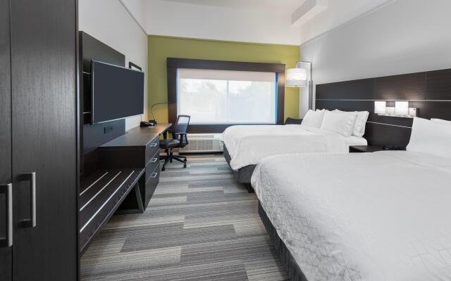 Holiday Inn Express & Suites Bryan - College Station by IHG