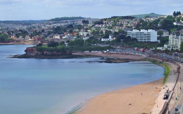 Lovely Period Villa Sleeps 8 Resting in Torquay