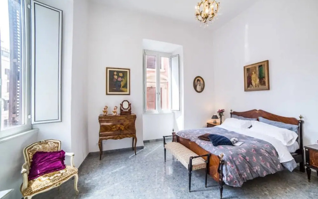 Super Big History Luxury At Colosseum