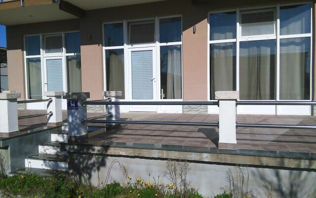 Villa Aurora