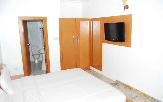3J's Hotels & Apartments