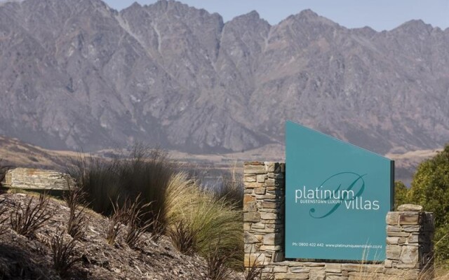 Platinum Queenstown Villas