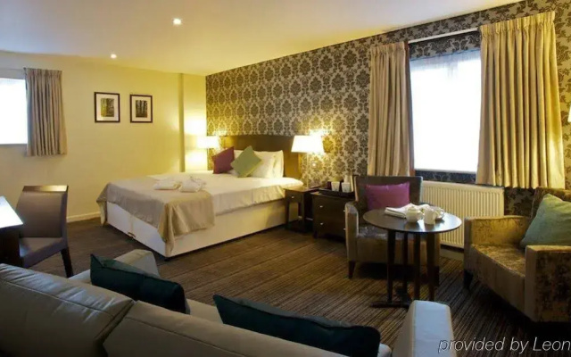 The Bridge Hotel