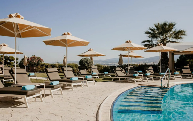 Heaven Hotel