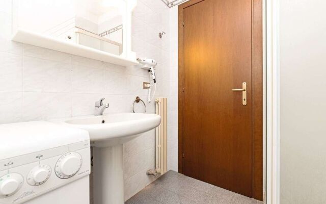 Colourful Flat Borgo Roma