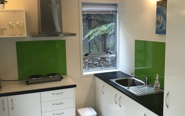 2 BR appartment on Park Hill