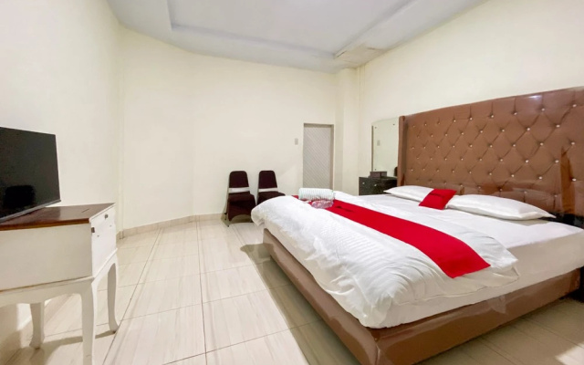 RedDoorz Syariah @ RPCC Rantauprapat – Guest Rooms – Rantau Prapat