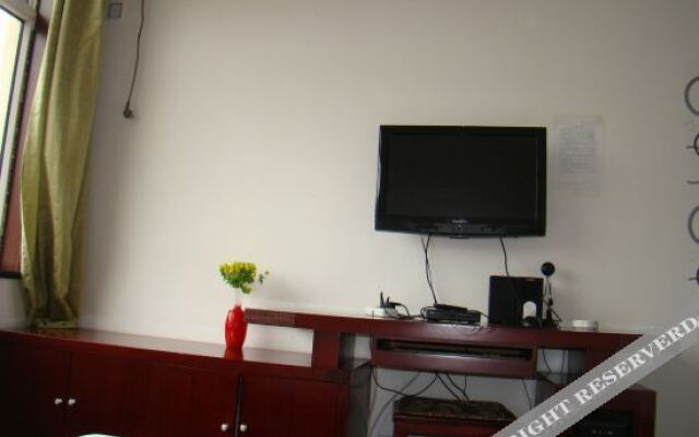 Yuanping Jixiang Hotel